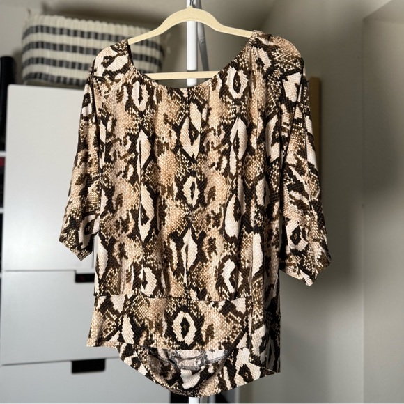 Notations Brown and Beige Snake Patterned 3/4 Sleeve Blouse Top Size XL - Picture 5 of 5